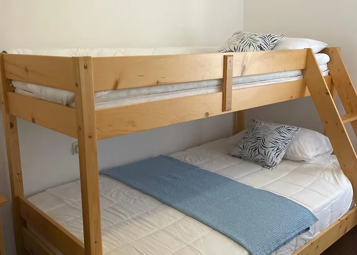 'one Tree' Apartment, Old Town Apartment