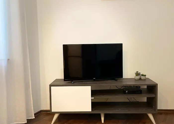 'one Tree' Apartment, Old Town *