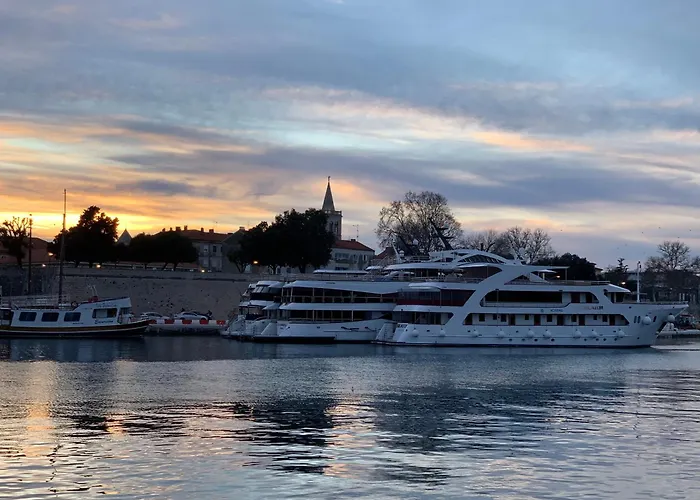 'one Tree' Apartment, Old Town