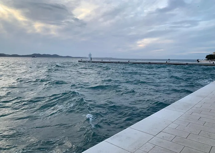 'one Tree' Apartment, Old Town Задар